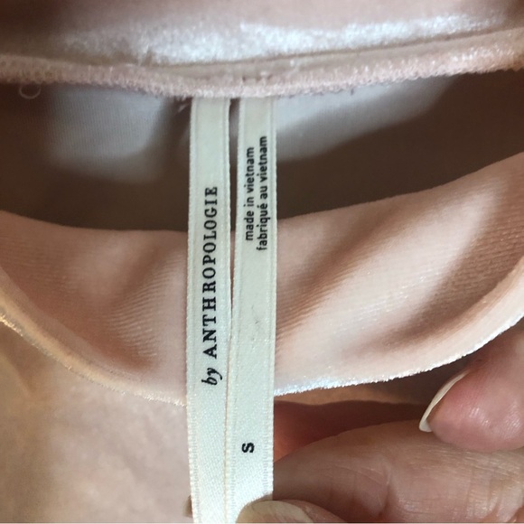 Anthropologie Rose Velvet Mock Neck Shirt. Size small. - Picture 5 of 11